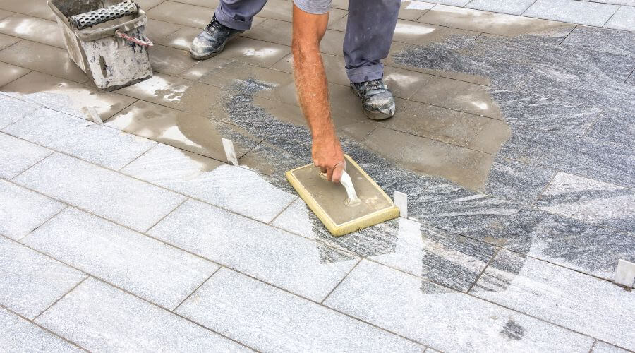 Professional gutter cleaning in Blue Lake, CA